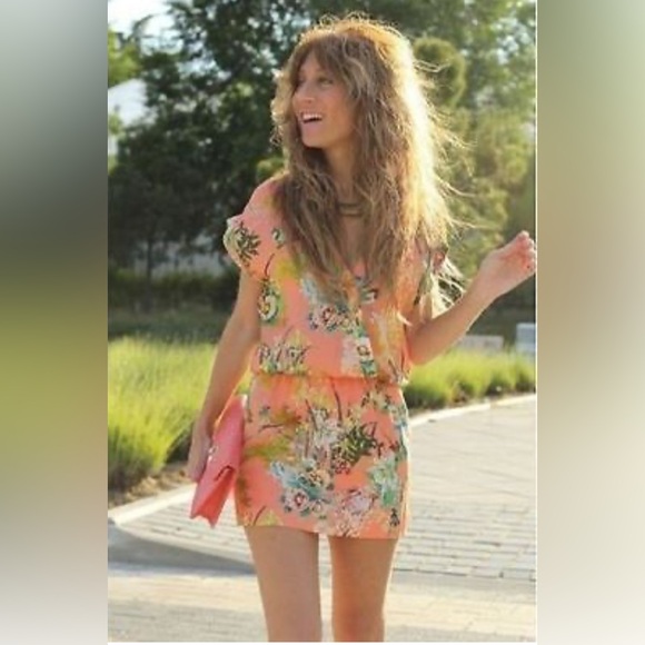Zara Dresses & Skirts - Zara Trafaluc tangerine tropical mini dress